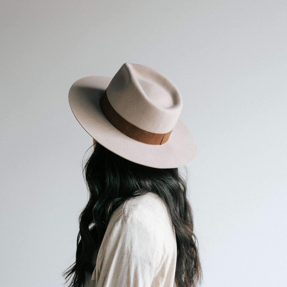 Gigi pip ivory miller fedora hat